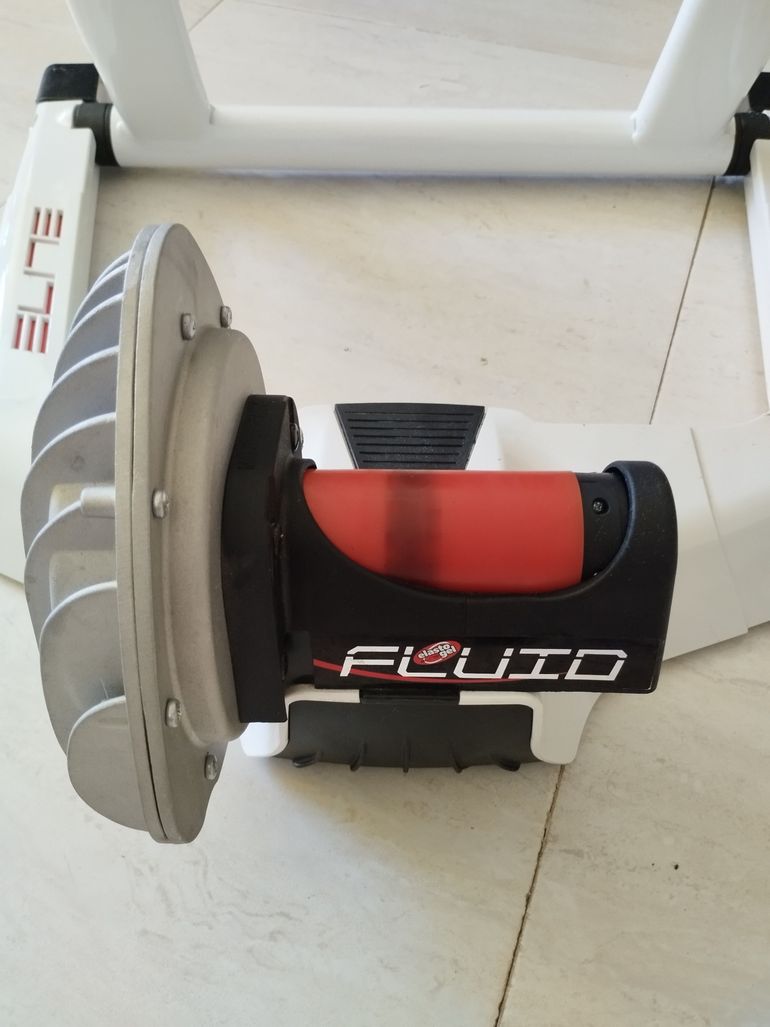 Used Elite Qubo Fluid Trainer bike — image 4 of 5