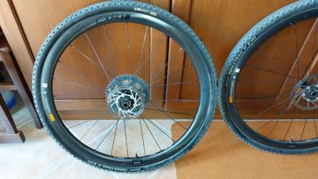 Używany Giant CXR 1 2025 bike — zdjęcie 3 z 7