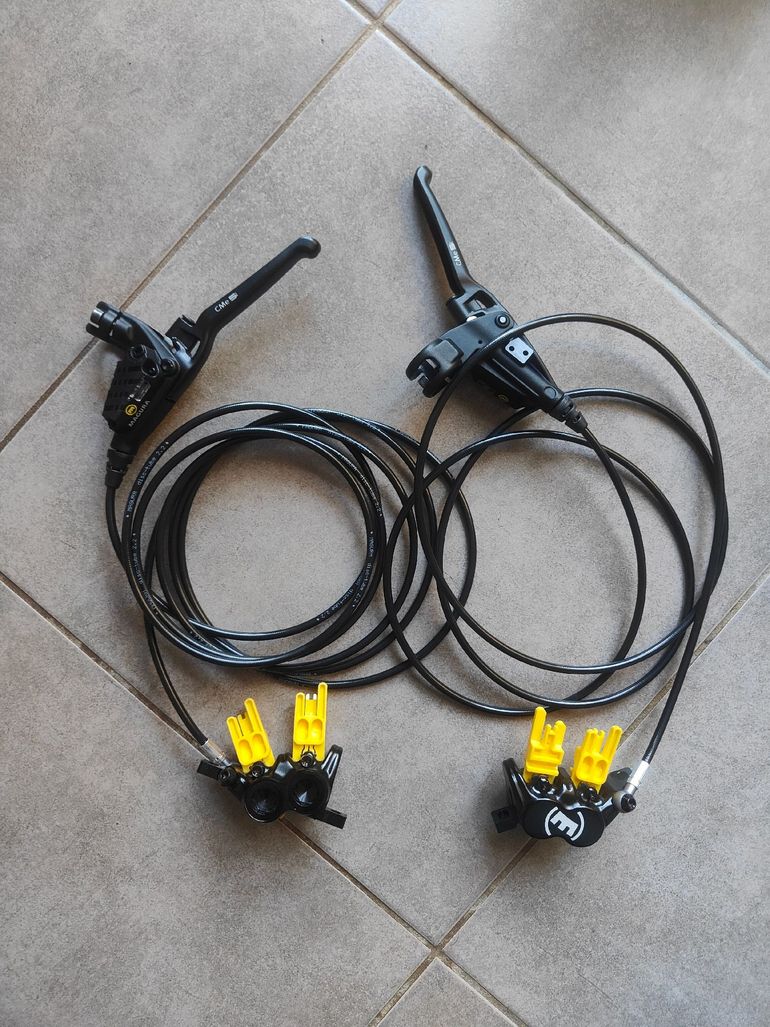Used Magura MT5 Disc Brakes bike — image 1 of 7