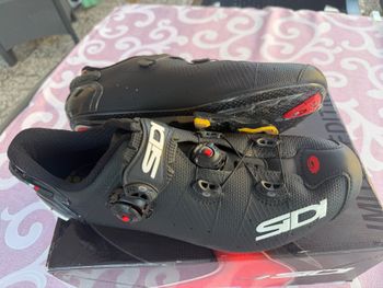 Used Sidi Scarpe 2024 bike — image 2 of 8