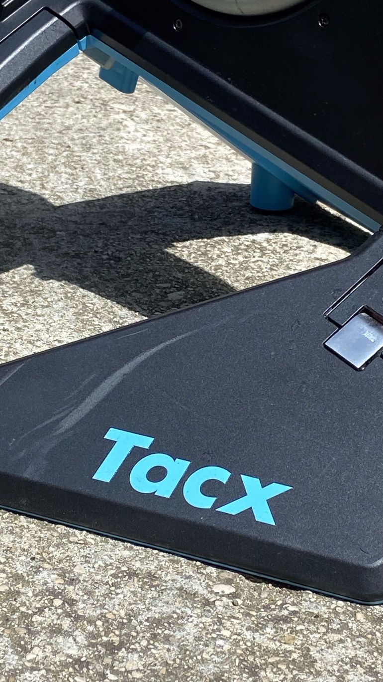Used Tacx NEO 2T Smart Trainer 2024 bike — image 2 of 4