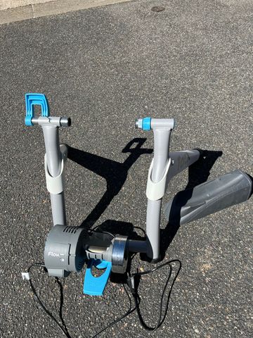 Używany Tacx Flow Smart 2019 bike — zdjęcie 2 z 4