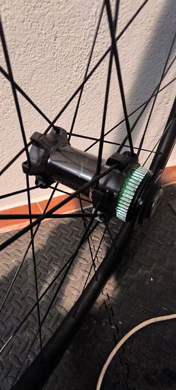 Used Shimano Ultegra C36 Tubeless Wheel 2025 bike — image 2 of 6