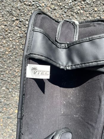 Used outshock Sac de frappe + structure + 2 disques 20kg - Set complet 2022 bike — image 14 of 15