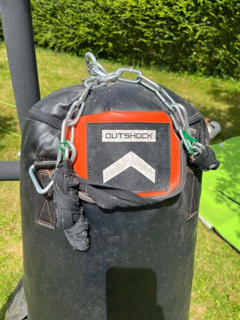 Used outshock Sac de frappe + structure + 2 disques 20kg - Set complet 2022 bike — image 3 of 15