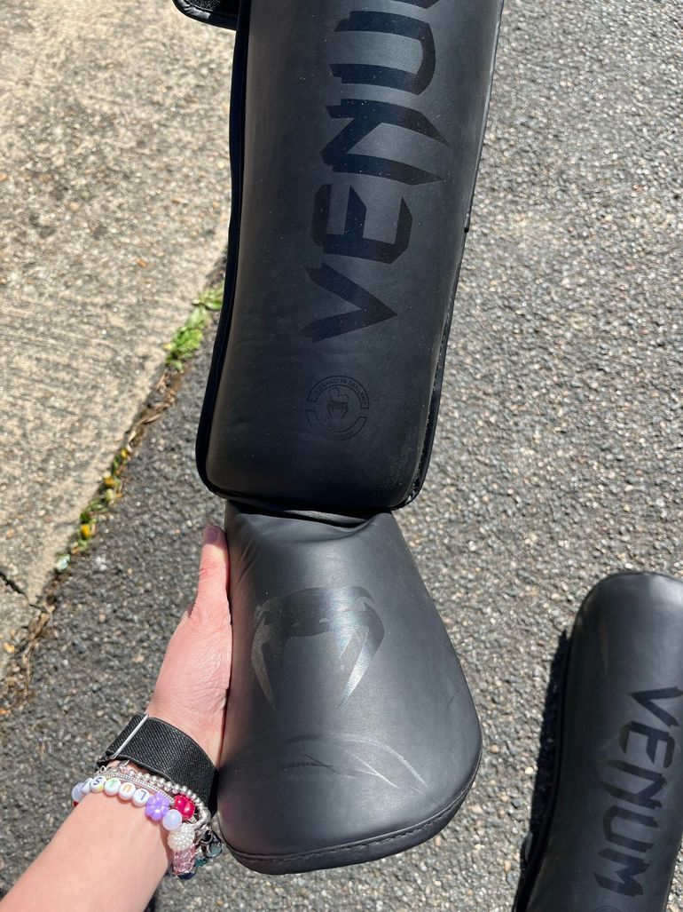 Used outshock Sac de frappe + structure + 2 disques 20kg - Set complet 2022 bike — image 12 of 15
