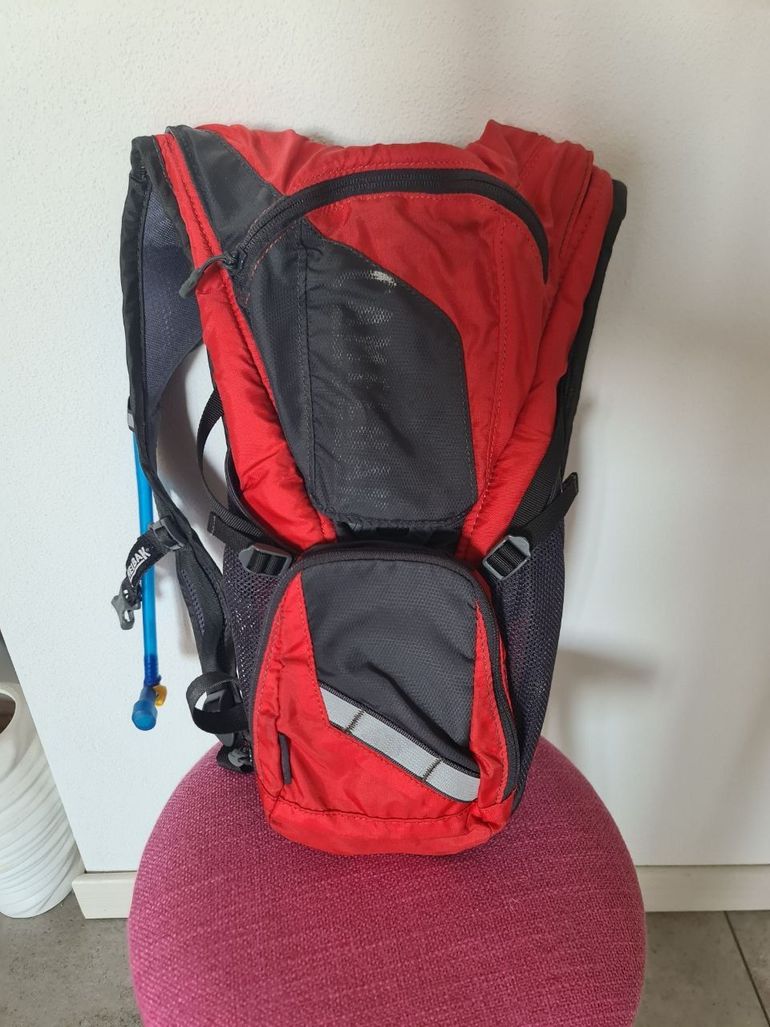 Used Camelbak Zaino con sacca idrica 2020 bike — image 1 of 4