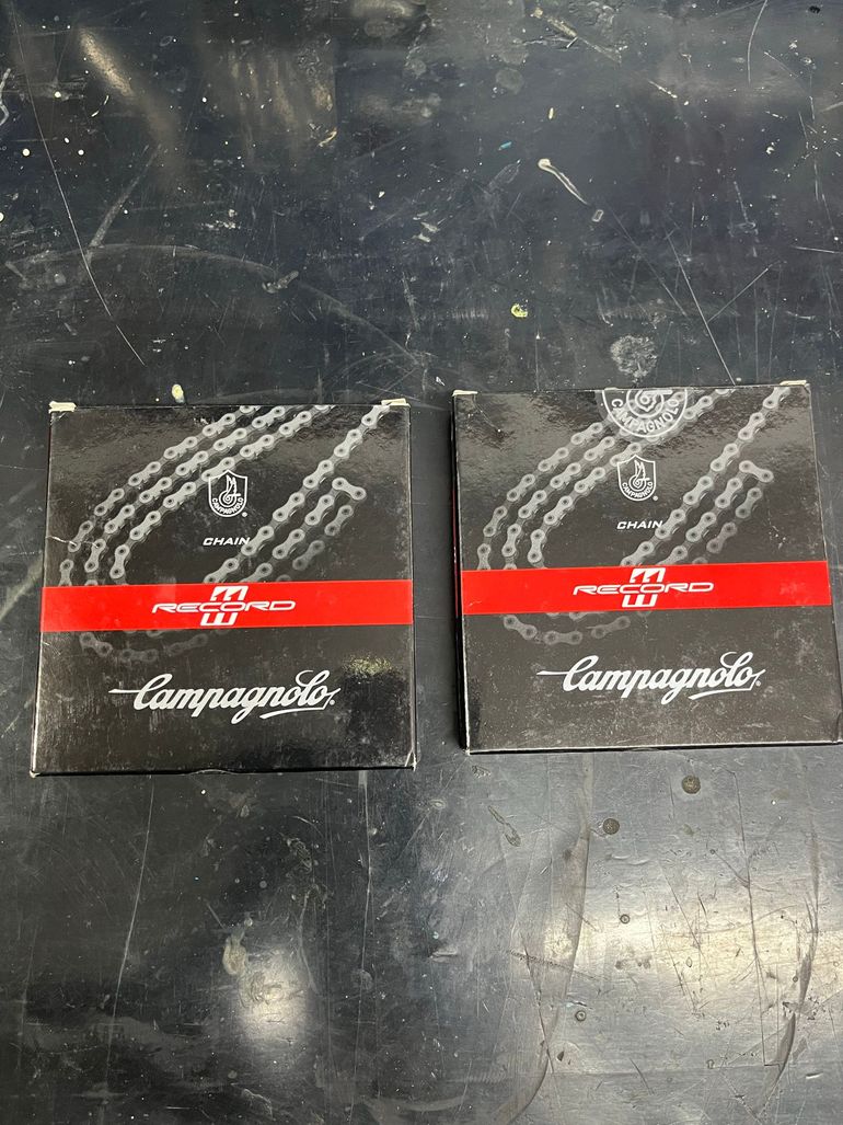 Used Campagnolo Chorus bike — image 1 of 6