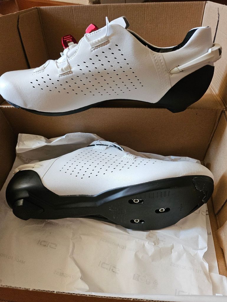 Used Sidi Shot 3 2025 bike — image 1 of 5