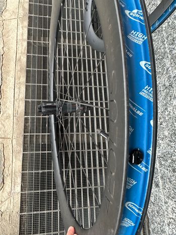 Used Bontrager Aeolus Pro 51 TLR Disc Road Wheel bike — image 6 of 8