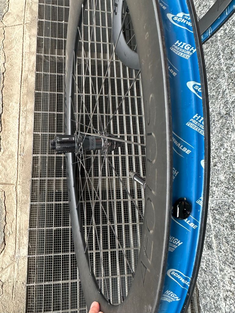 Used Bontrager Aeolus Pro 51 TLR Disc Road Wheel bike — image 6 of 8