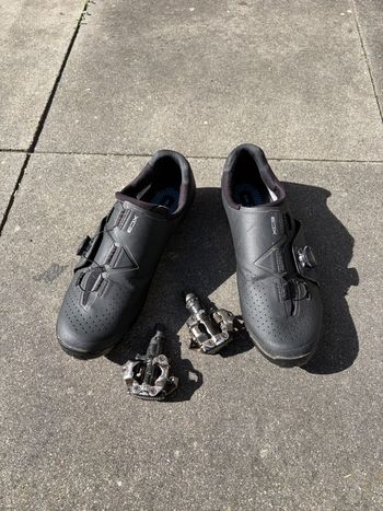 Used Shimano RC300 Road Cycling Shoes bike — image 2 of 6