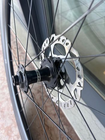 Used Giant SLR 2 50 Disc WheelSystem 2024 bike — image 4 of 12