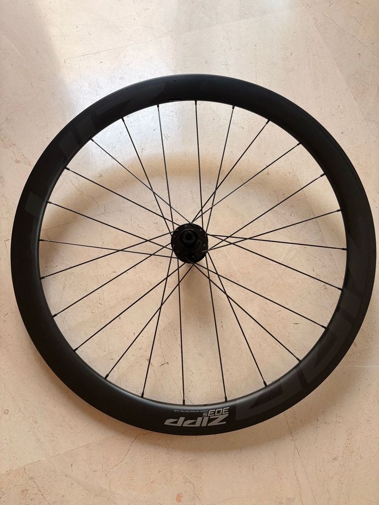 Used Zipp Firecrest 303 45mm bike — image 10 of 11