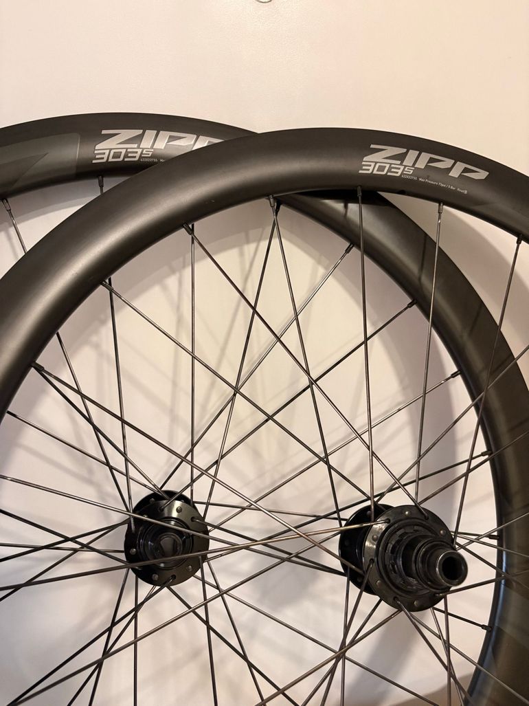 Used Zipp Firecrest 303 45mm bike — image 1 of 11