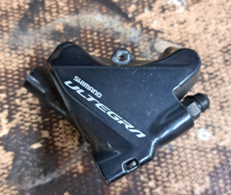 Used Shimano Ultegra BR-R8070 Hydraulic Disc Brake Caliper bike — image 2 of 2