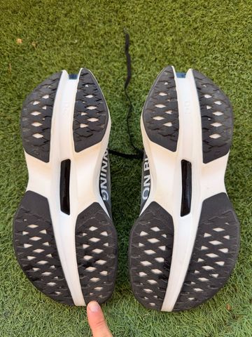 Used On Running Cloudboom 2026 bike — image 6 of 8