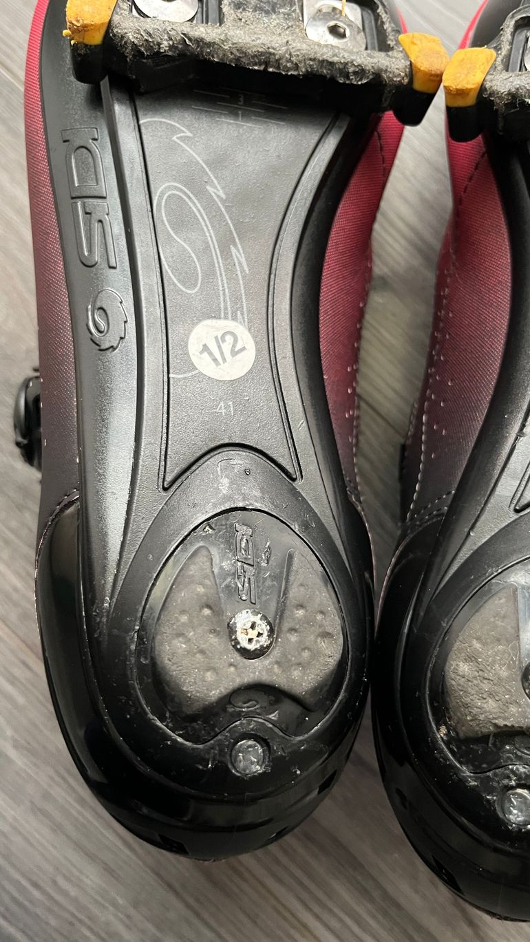 Used Sidi Genius 10 Road (Rosso/Nero) 41.5 bike — image 5 of 5