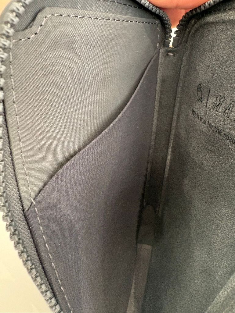 Used MAAP x Bellroy Phone Pocket bike — image 5 of 7
