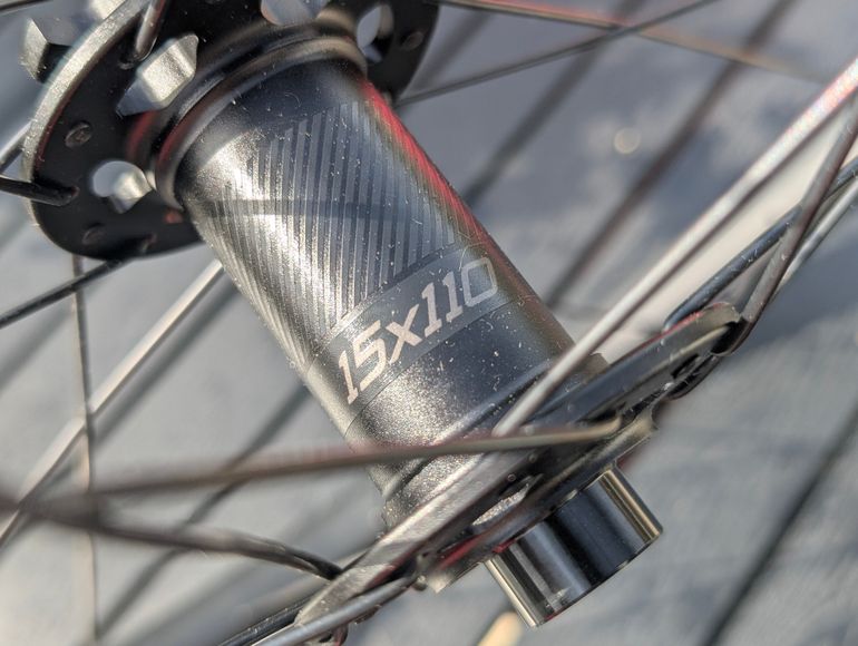 Used Specialized Hookless Alloy Mullet Wheelset bike — image 14 of 15