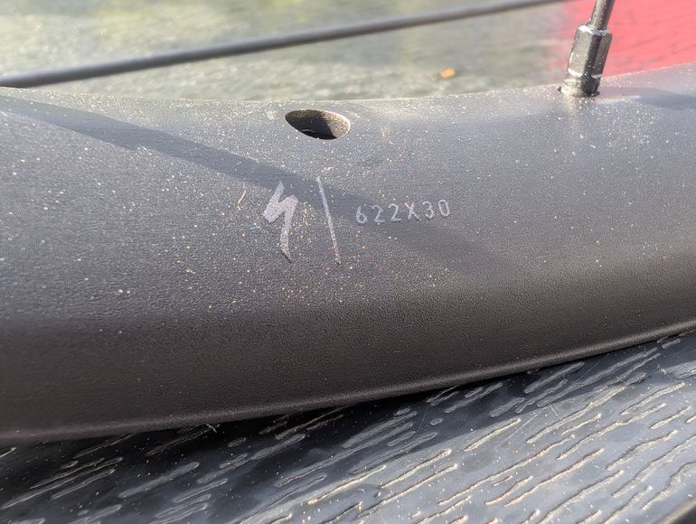 Used Specialized Hookless Alloy Mullet Wheelset bike — image 12 of 15
