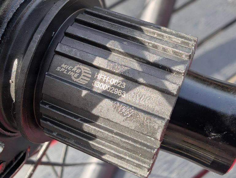 Used Specialized Hookless Alloy Mullet Wheelset bike — image 8 of 15