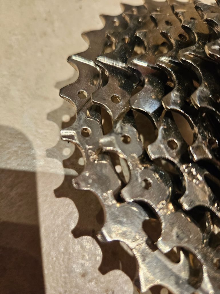 Used Microshift 9-speed 11-32 Cassette bike — image 2 of 4