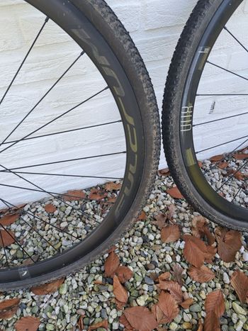Used Fulcrum Racing 800 DB Wheelset bike — image 2 of 7