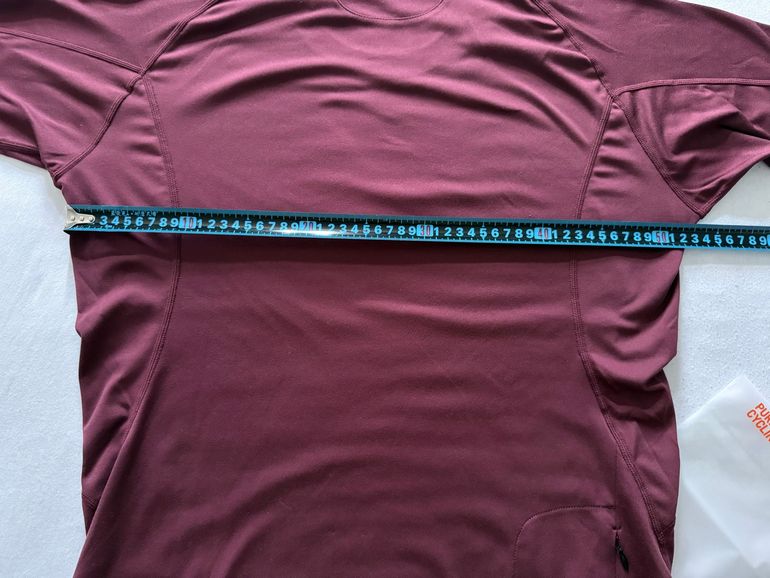 Used Canyon Signature Classic Radtrikot Bordeaux Gr. L bike — image 8 of 9