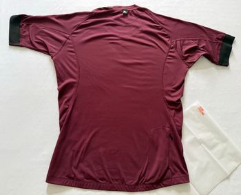Used Canyon Signature Classic Radtrikot Bordeaux Gr. L bike — image 2 of 9