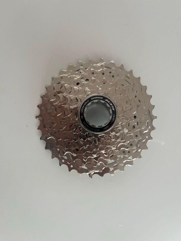 Used Shimano 105 R7100 2026 bike — image 9 of 10
