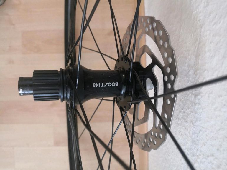 Used Bontrager Kovee Laufradsatz 29 Zoll Microspline Boost bike — image 2 of 2