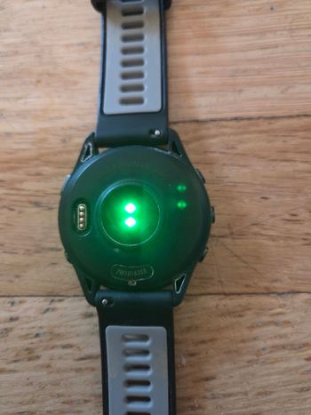 Used Garmin Forerunner 265 2023 bike — image 2 of 4