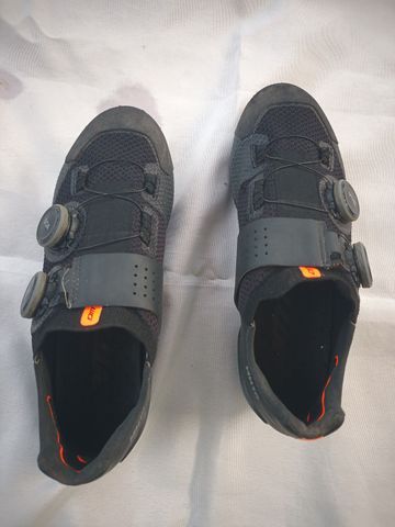 Dmt MH10 Cycling Shoes usato