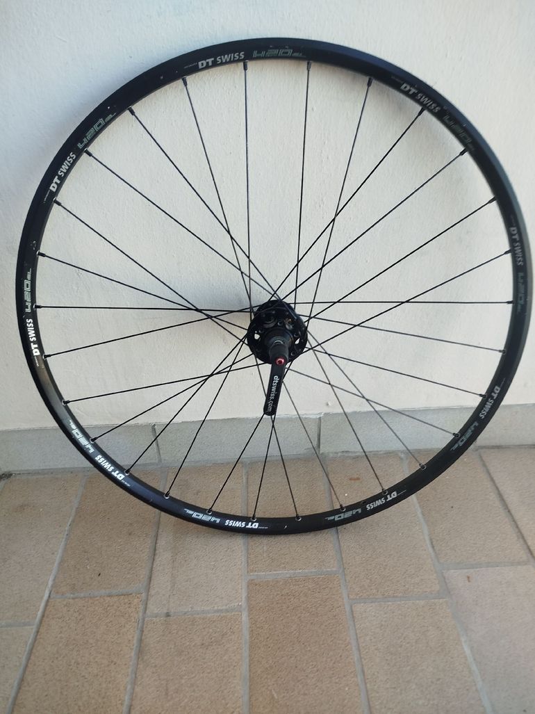 Used Specialized 420sl bike — image 1 of 9