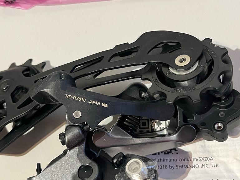 Used Shimano GRX810 2x11V bike — image 8 of 11