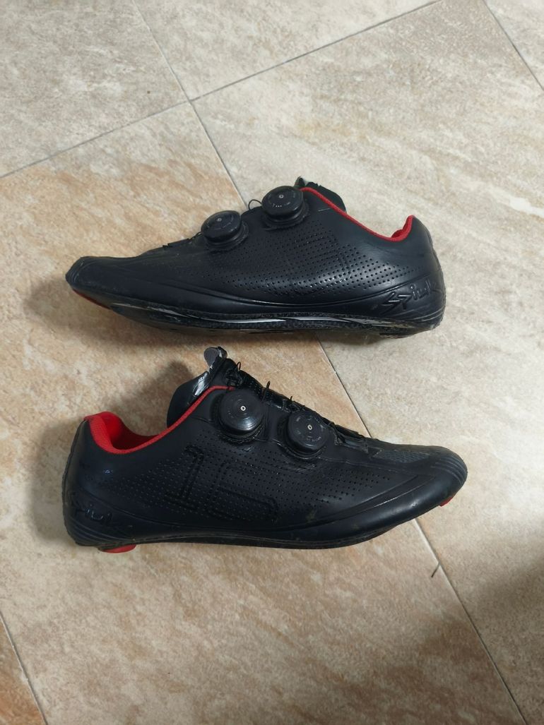 Used Spiuk 16 Carbon Road Shoes 2021 bike — image 2 of 7
