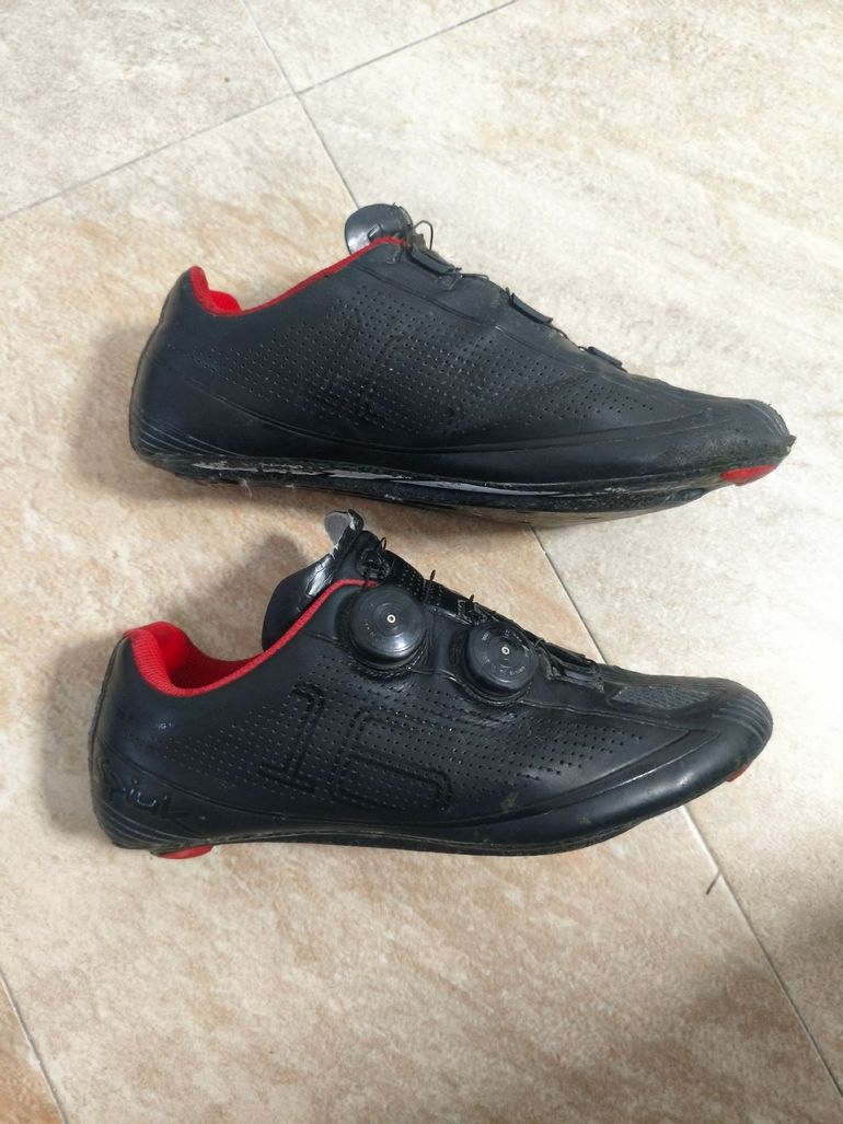 Used Spiuk 16 Carbon Road Shoes 2021 bike — image 1 of 7