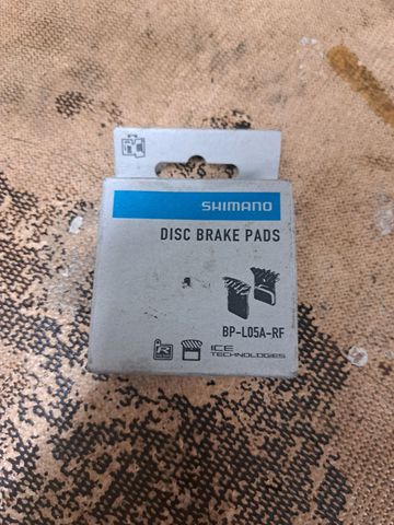 Gebrauchtes Shimano L05A-RF Resin Brake Pads with Cooling Fins Brakes