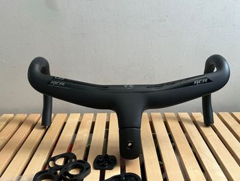 Used Vision Metron 5D Integrated Handlebar bike — image 11 of 14