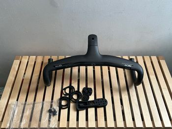 Used Vision Metron 5D Integrated Handlebar bike