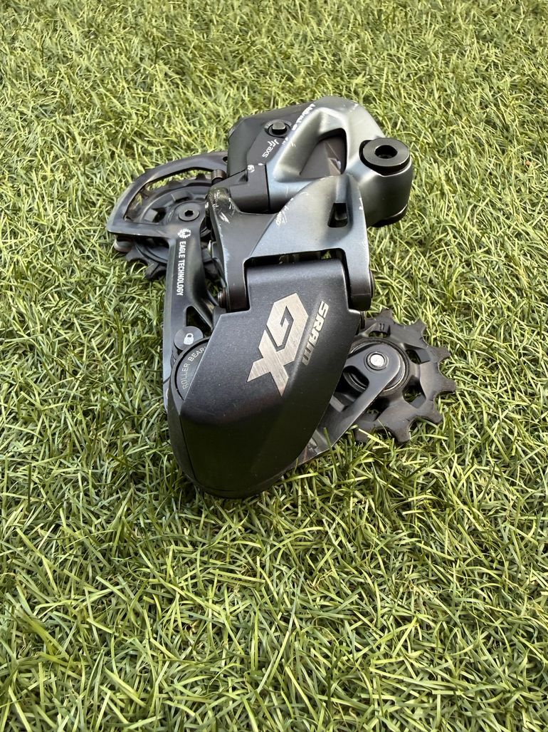Used Sram GX Axs 12V 2025 bike — image 3 of 9