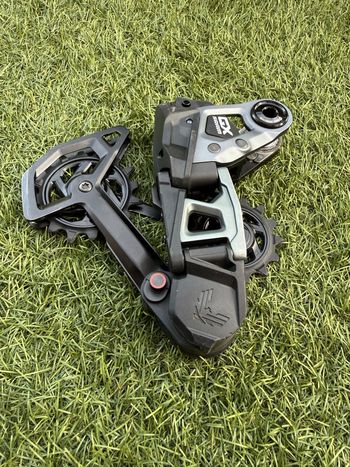 Used Sram GX T-Type Axs 12V 2026 bike — image 3 of 8