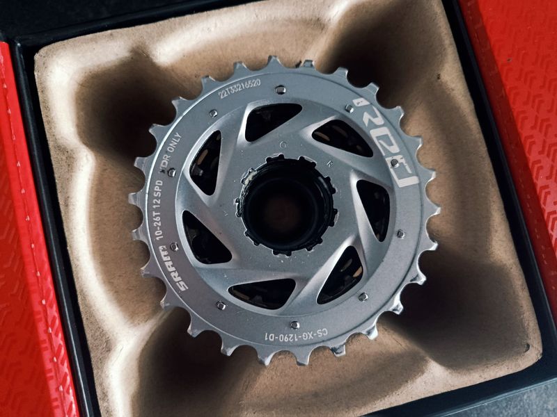 Brugt Sram RED AXS 12s cassette 10-28 Drivetrain & Pedals