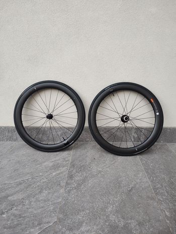 Used Giant SLR 1 50 Carbon Disc Wheels 2024 bike — image 2 of 8