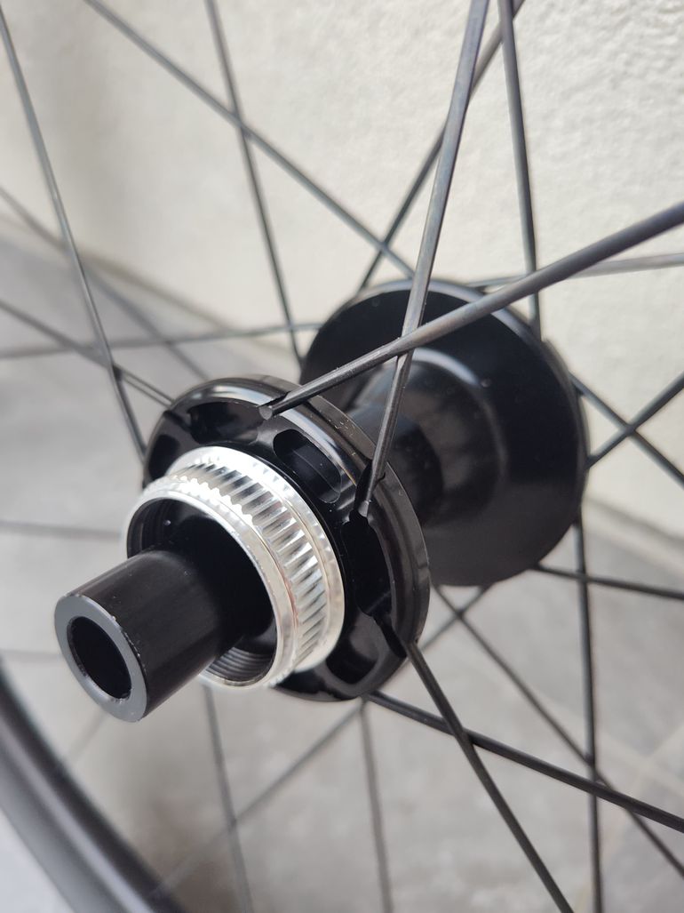 Used Giant SLR 1 50 Carbon Disc Wheels 2024 bike — image 7 of 8
