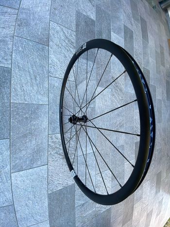 Used Dt Swiss Ruota 2026 bike — image 4 of 7