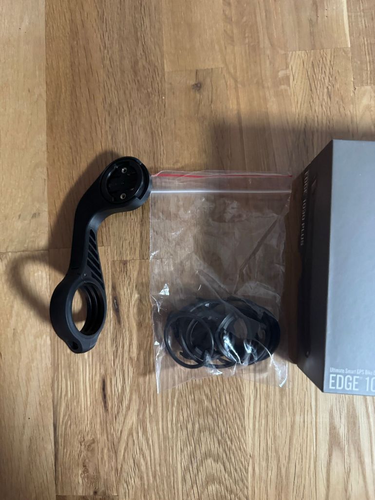 Used Garmin Edge 1030 Plus 2022 bike — image 2 of 2
