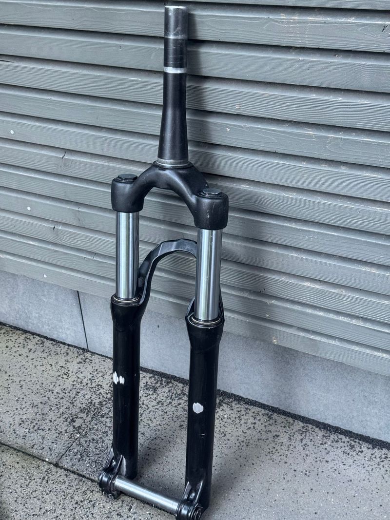 Käytetty Manitou Circus DJ Fork 2024 bike — kuva 2 / 3