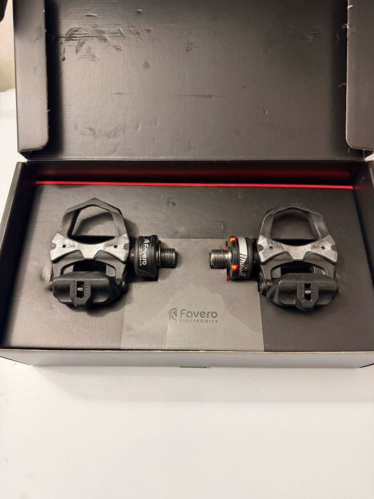 Used ASSIOMA DUO Power Meter Pedals 2024 bike — image 4 of 5